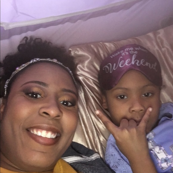 Meet your Posher, Michelle - Picture 1 of 1